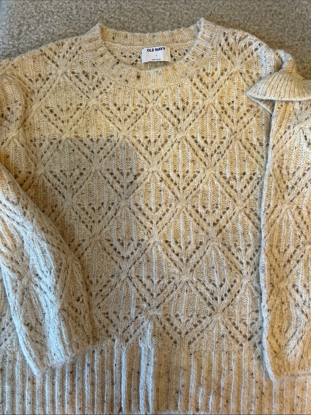 Women’s NWT large Old Navy Cream Openwork Crewneck
